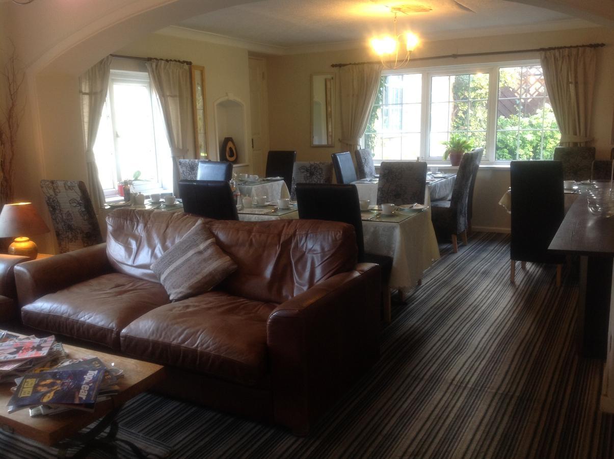 The Hollies Guest House Solihull Eksteriør billede